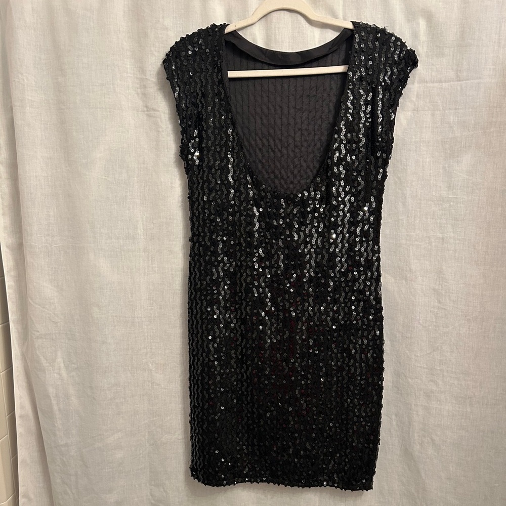 Apostrophe Black Sleeveless Bodycon Dress